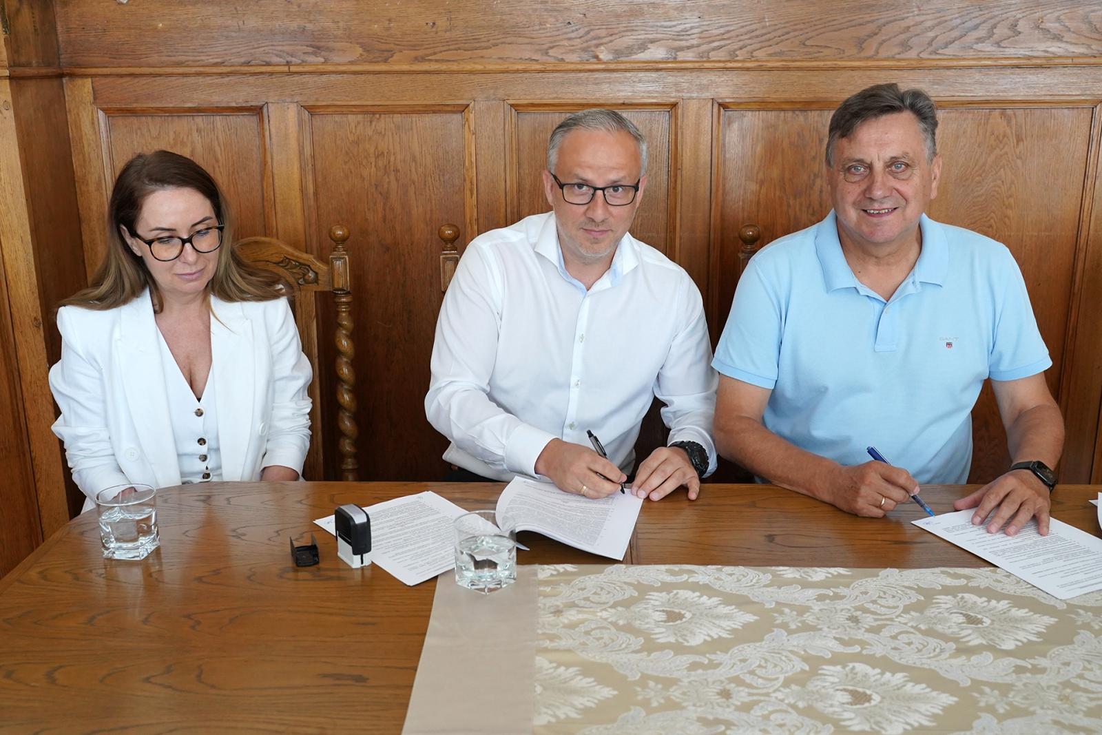 podpisanie umowy