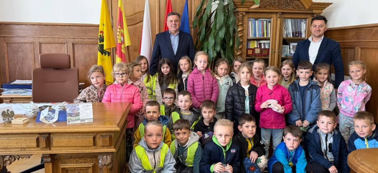 PRZEDSZKOLAKI W URZĘDZIE
