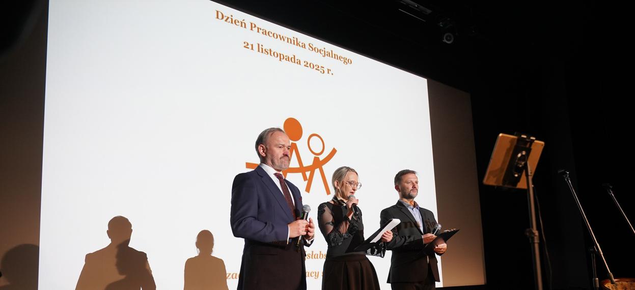 DZIEŃ PRACOWNIKA SOCJALNEGO – OBCHODY W CZŁUCHOWIE