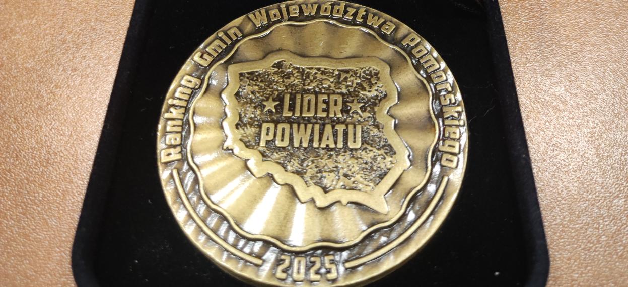 MEDAL DLA LIDERA POWIATU CZŁUCHOWSKIEGO