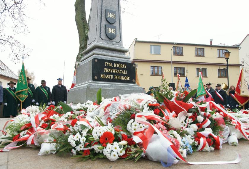 POMNIK