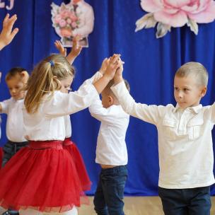 DZIEŃ NAUCZYCIELA W CZŁUCHOWSKIM PRZEDSZKOLU MIEJSKIM