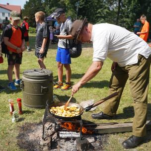 ZAMKOWY PIKNIK HISTORYCZNY PEŁEN ATRAKCJI