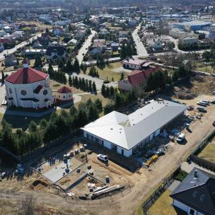 TRWA BUDOWA CENTRUM OPIEKUŃCZO–MIESZKALNEGO
